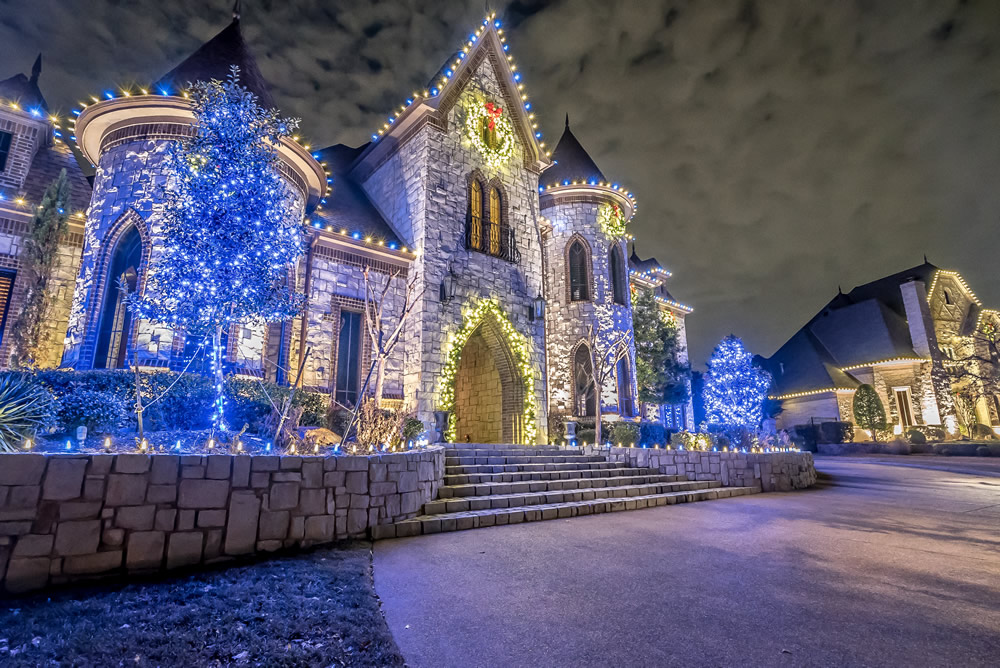 Holiday décor_outdoor_christmas_decorations_lewisville_tx